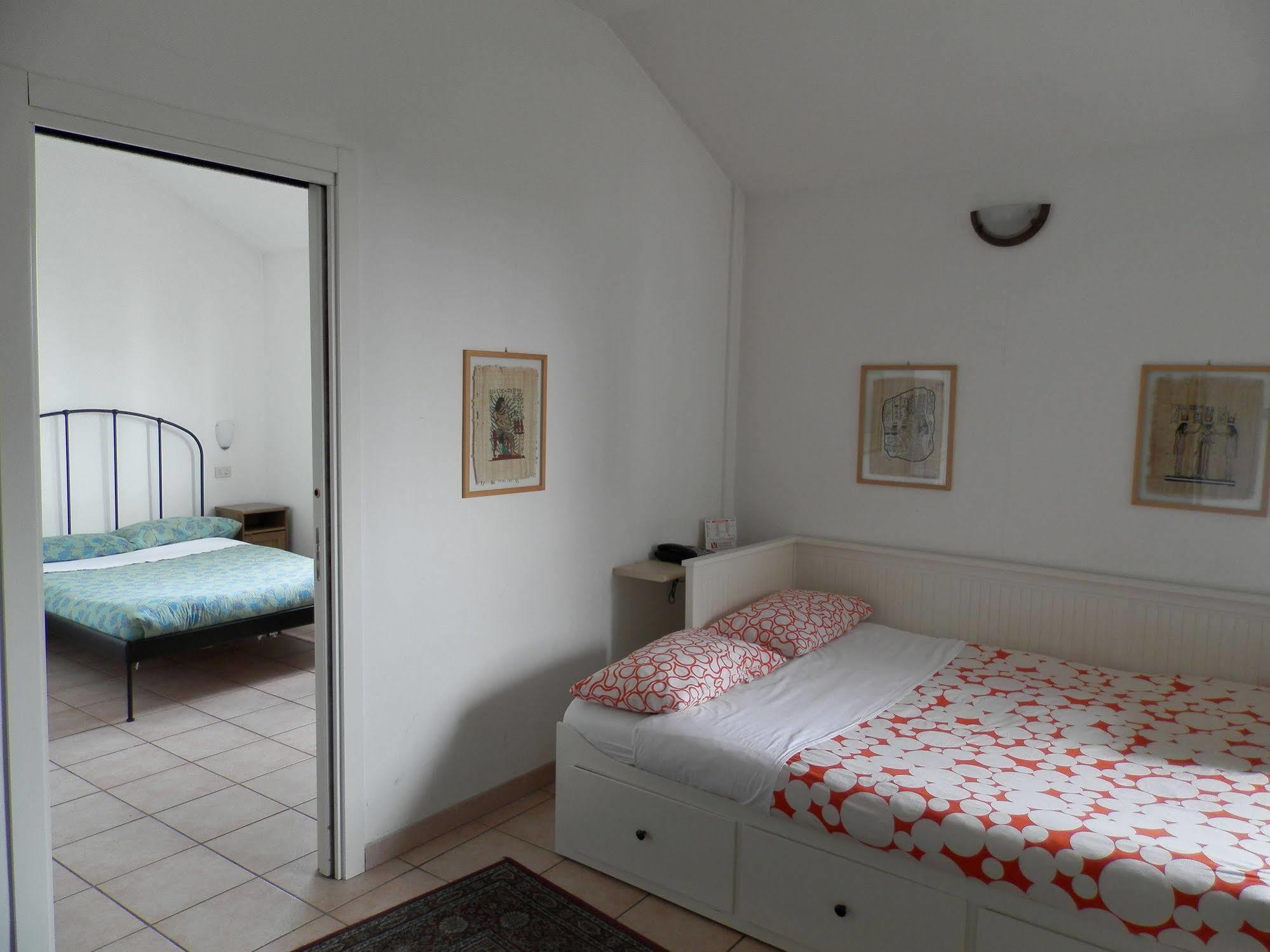 Residence Victoria Milano Eksteriør billede